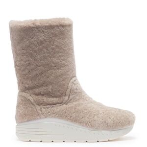 Stuart Weitzman Murial Shearling Boots Size 37 EU / 6.5 US